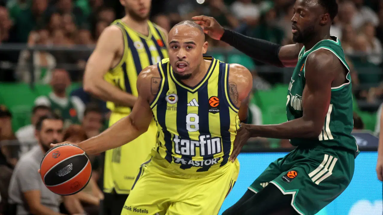 EuroLeague Tarihinde Bir İlk: Fenerbahçe Tarfin Deplasmanda Kaybetti