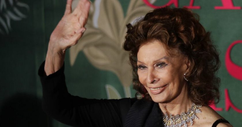 İtalyan sinemasının divası Sophia Loren 90 yaşına girdi