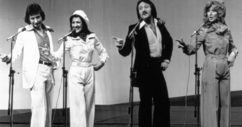 Brotherhood Of Man solisti ve İngiliz Eurovision galibi Martin Lee 77 yaşında hayatını kaybetti