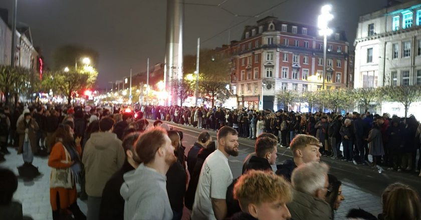 Yapay zeka sahte bir geçit töreni düzenleyerek Dublinlileri kandırdı