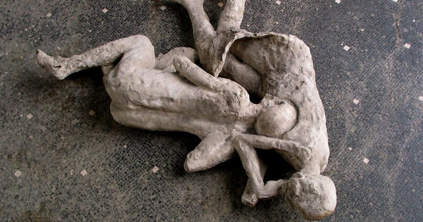 Yeni DNA analizi, bazı Pompei kurbanlarının akraba olmadığını ortaya çıkardı