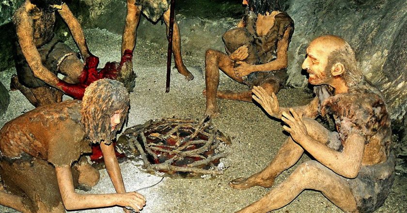 Neandertaller 270.000 yıl önce ateş yakmayı öğrenmiş olabilir