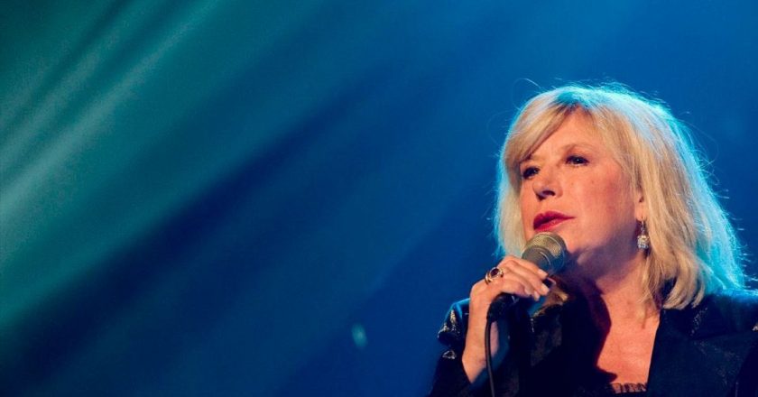İngiliz pop simgesi Marianne Sadık 78 yaşında öldü