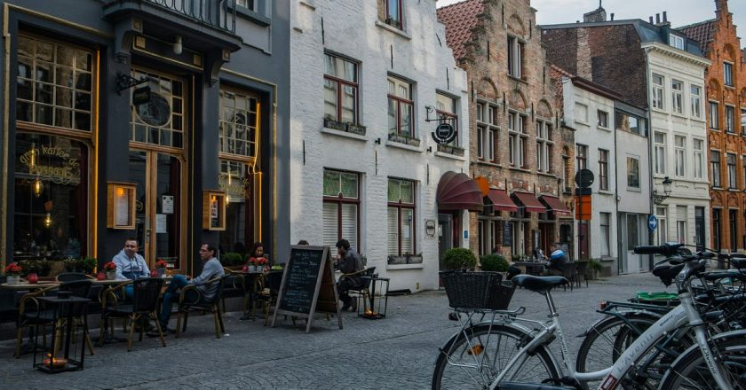Tarihsel katlar için taşlar Brugge’dan çalındı, yetkililer uyardı