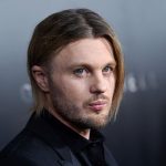 Aktör Michael Pitt, cinsel taciz ve eski sevgilisine saldırı ile suçlanıyor