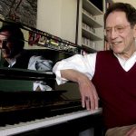 Ünlü müzikal hiciv ustası Tom Lehrer 97 yaşında hayatını kaybetti