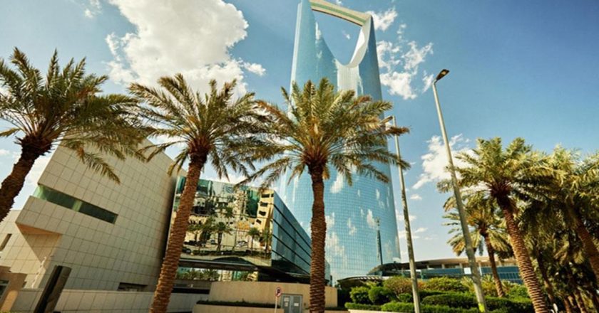 Suudi Arabistana Ne Zaman, Nasıl Gidilir? Dili, Başkenti, Para Birimi Nedir? Suudi Arabistan’da Ulaşım Nasıldır?