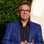 Orijinal Harry Potter yönetmeni Chris Columbus, HBO dizisinin gerekliliğini sorguladı