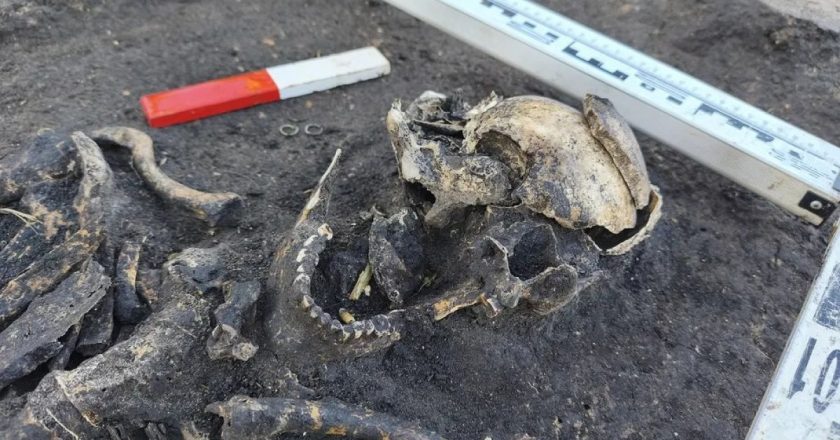 Polonya’daki ilk Hıristiyanların mezarları bulundu