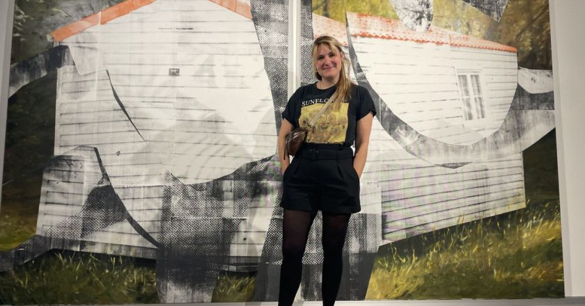 Kırılganlık ve gücün harmanı: Eva Nielsen’in ‘Insula’sı İstanbul Bienali’nde