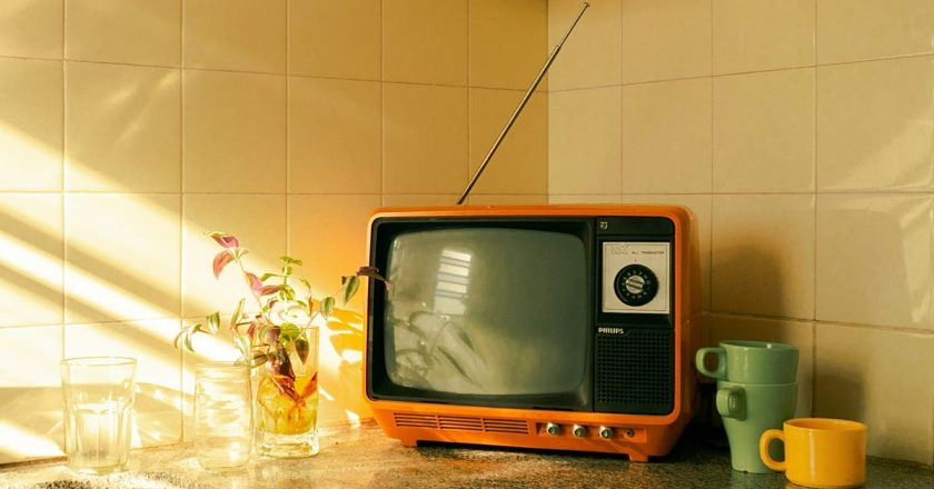 Streaming, dizi maratonu ve ikinci ekranlar: Dünya Televizyon Günü’nde televizyonun dönüşümü