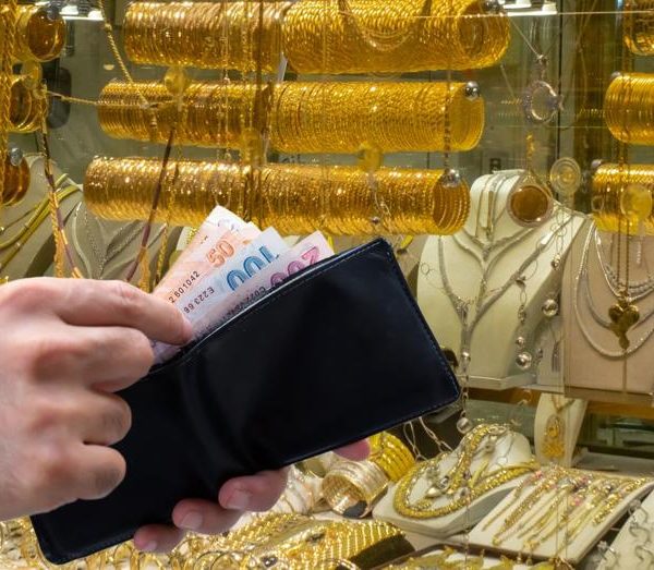 26 Kasım 2025 Altın Fiyatları: Güncel Gram ve Çeyrek Altın Değerleri Ne?