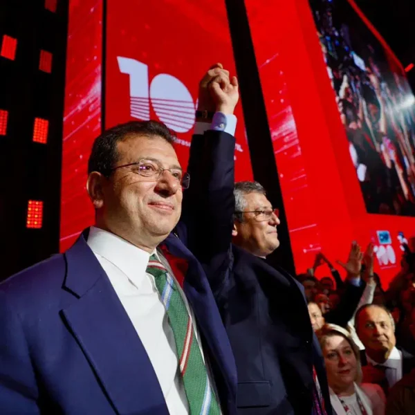 Kurultay’dan sonra dikkat çeken mesaj! İmamoğlu: ‘CHP halktır, durduramazsınız’
