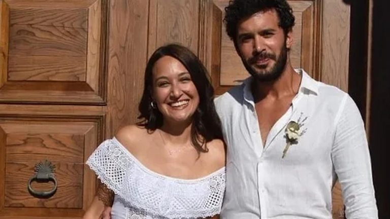 Gupse Özay, kızı Jan Asya’yı ilk kez paylaştı!